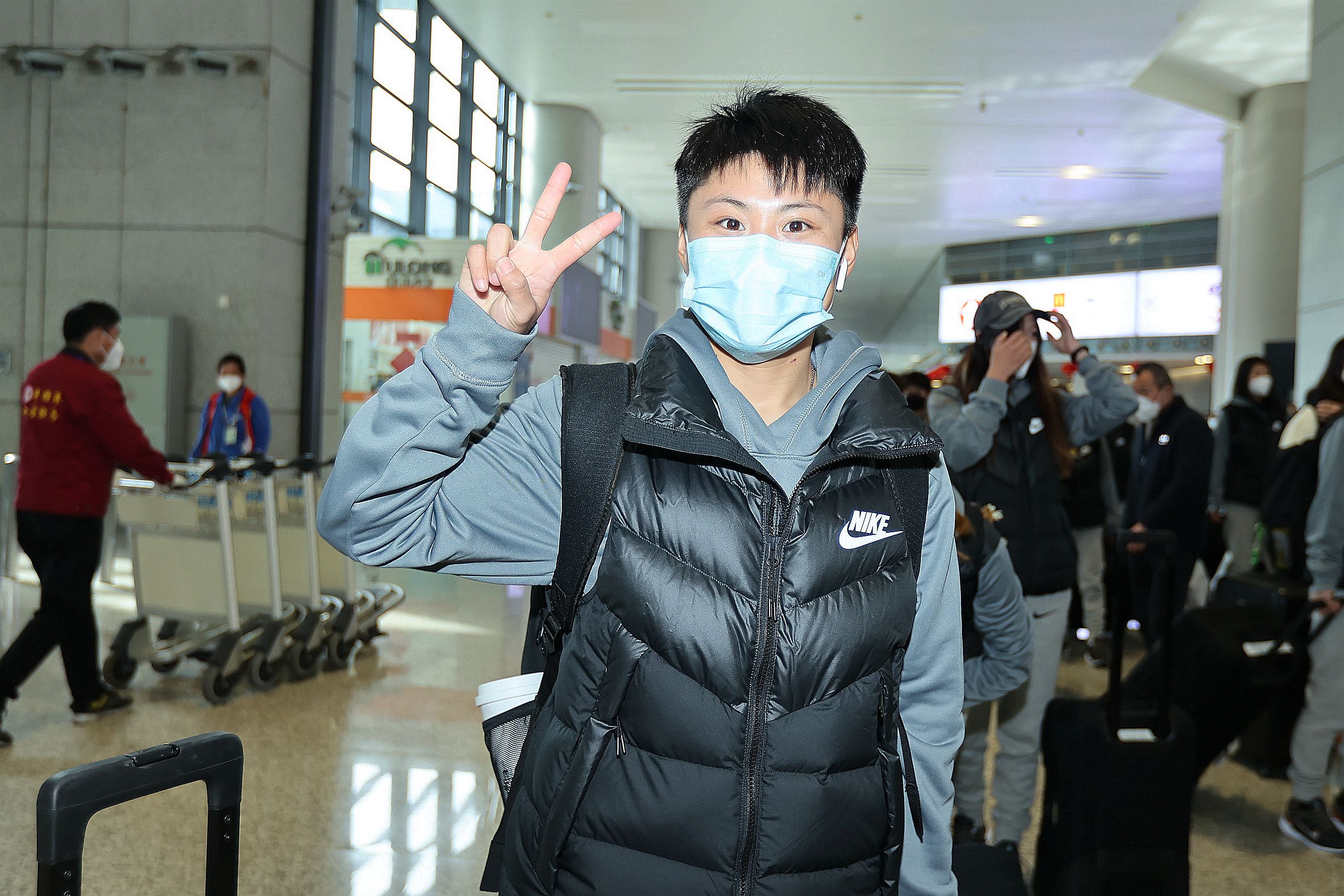 包含亚洲锦标赛总决赛即将打响，各队备战紧张的词条